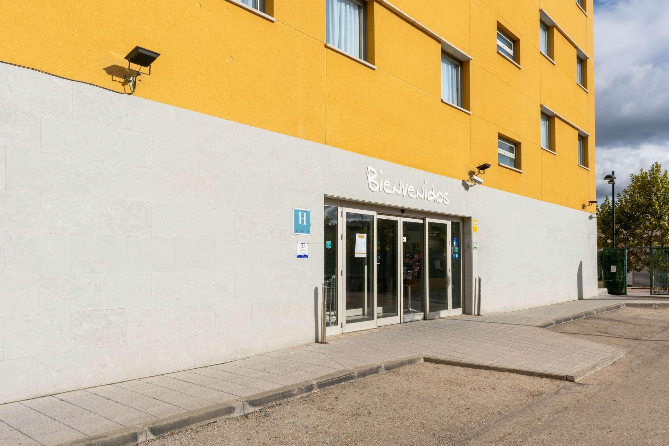 Travelodge Madrid Alcalá de Henares Exteriér fotografie