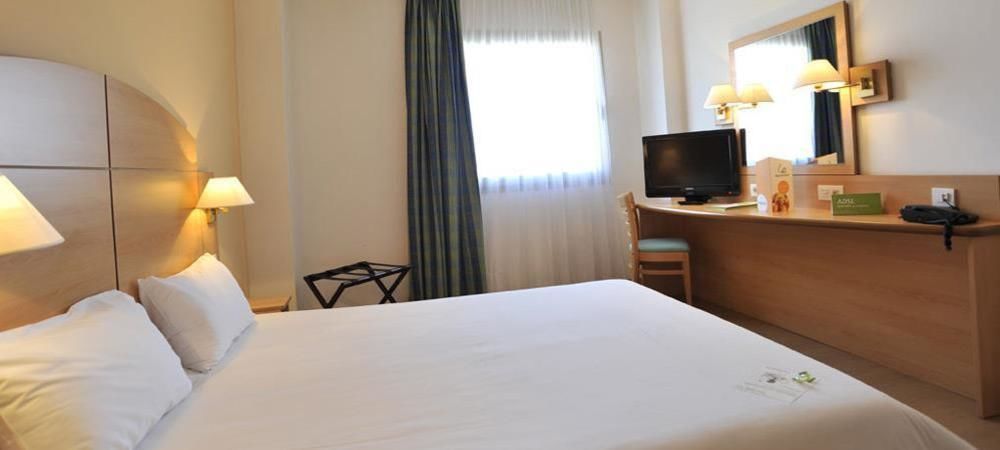 Travelodge Madrid Alcalá de Henares Exteriér fotografie